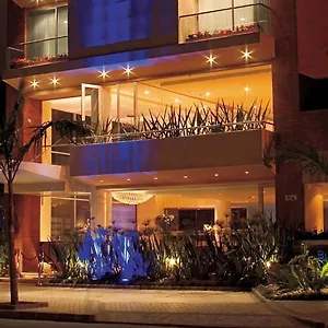 4* מלון Blue